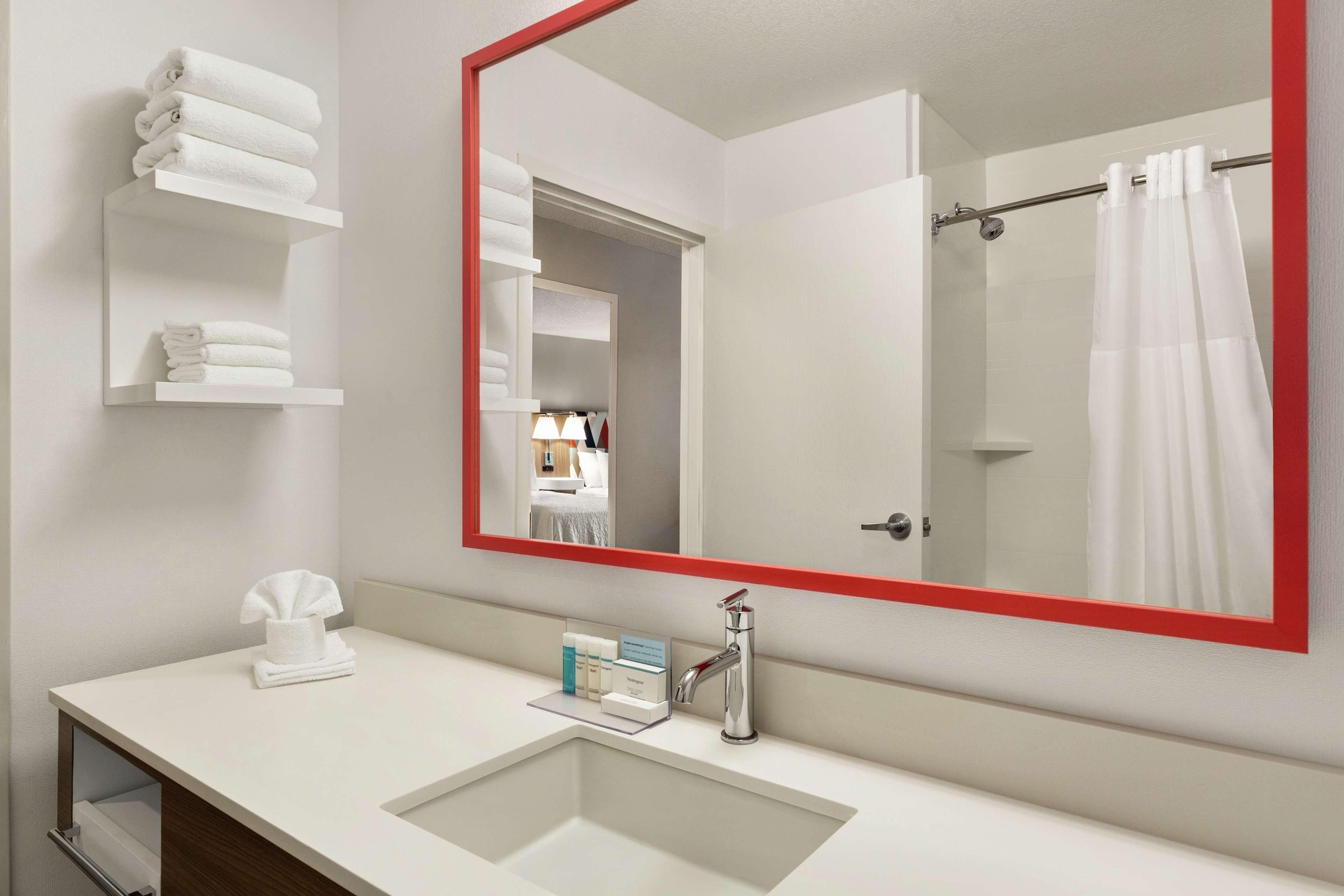 Hampton Inn Kansas City Blue Springs Exteriör bild