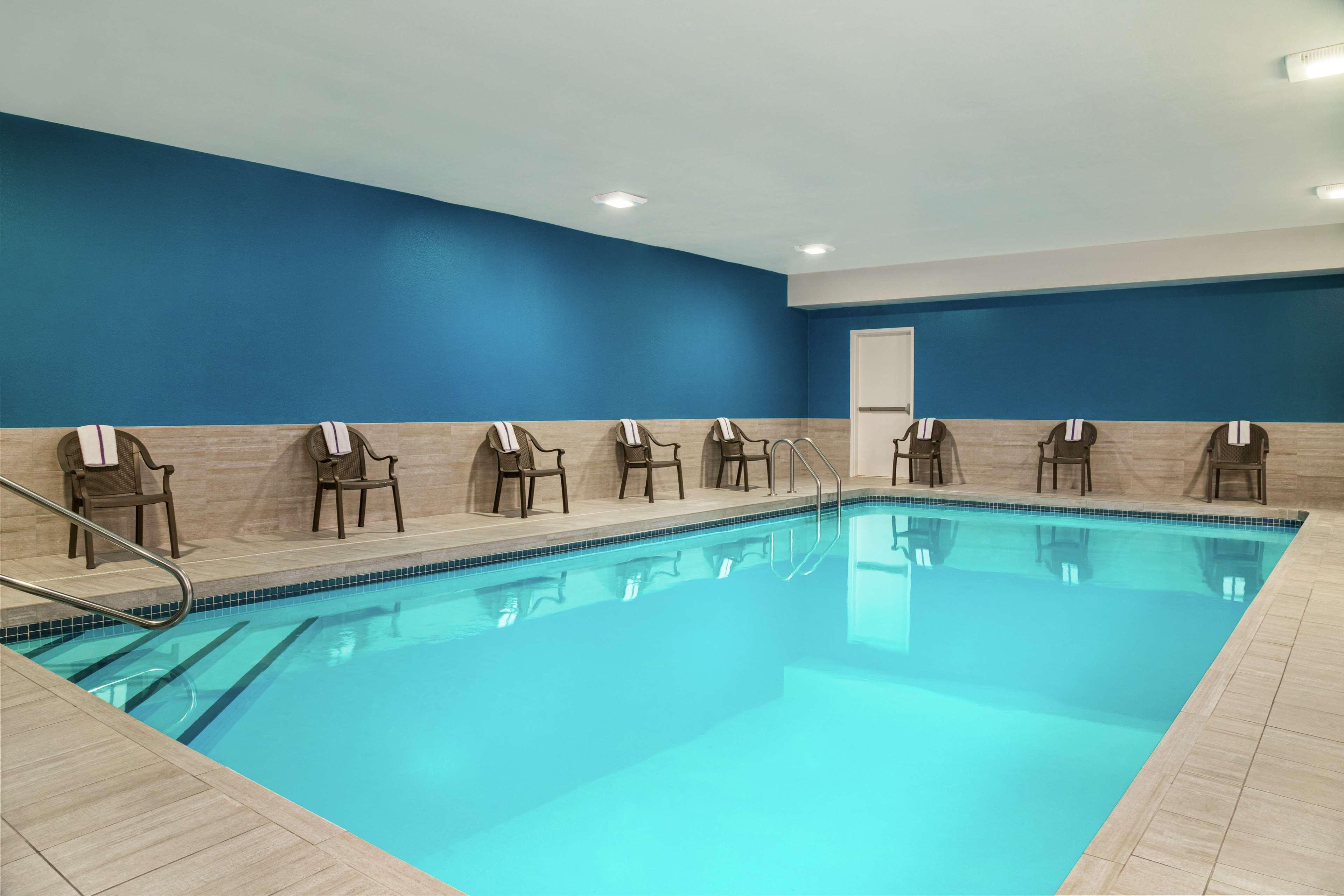 Hampton Inn Kansas City Blue Springs Exteriör bild