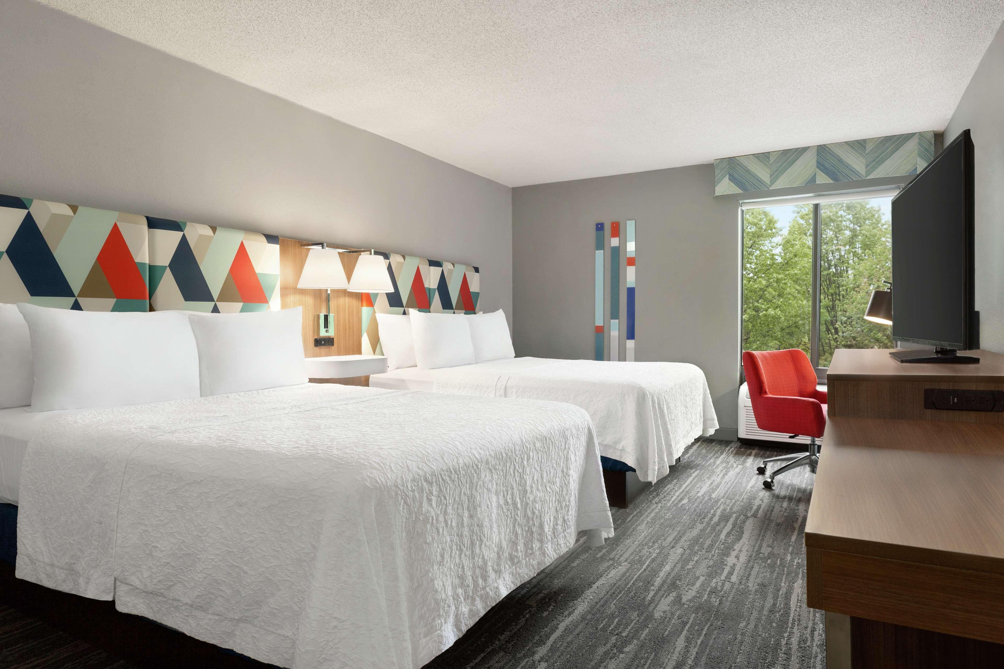 Hampton Inn Kansas City Blue Springs Exteriör bild
