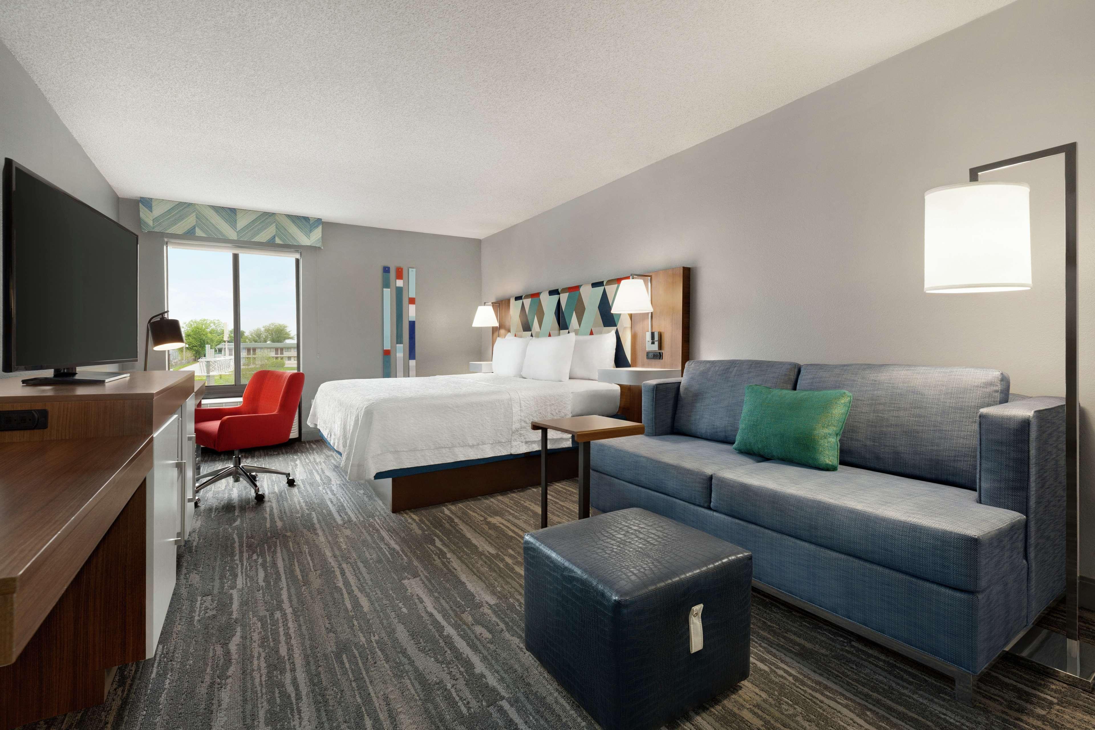 Hampton Inn Kansas City Blue Springs Exteriör bild