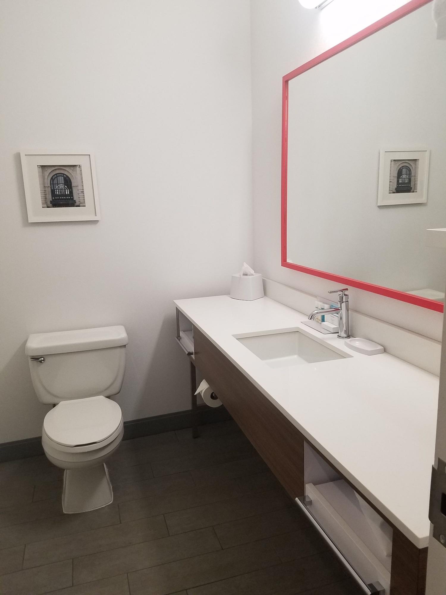 Hampton Inn Kansas City Blue Springs Exteriör bild