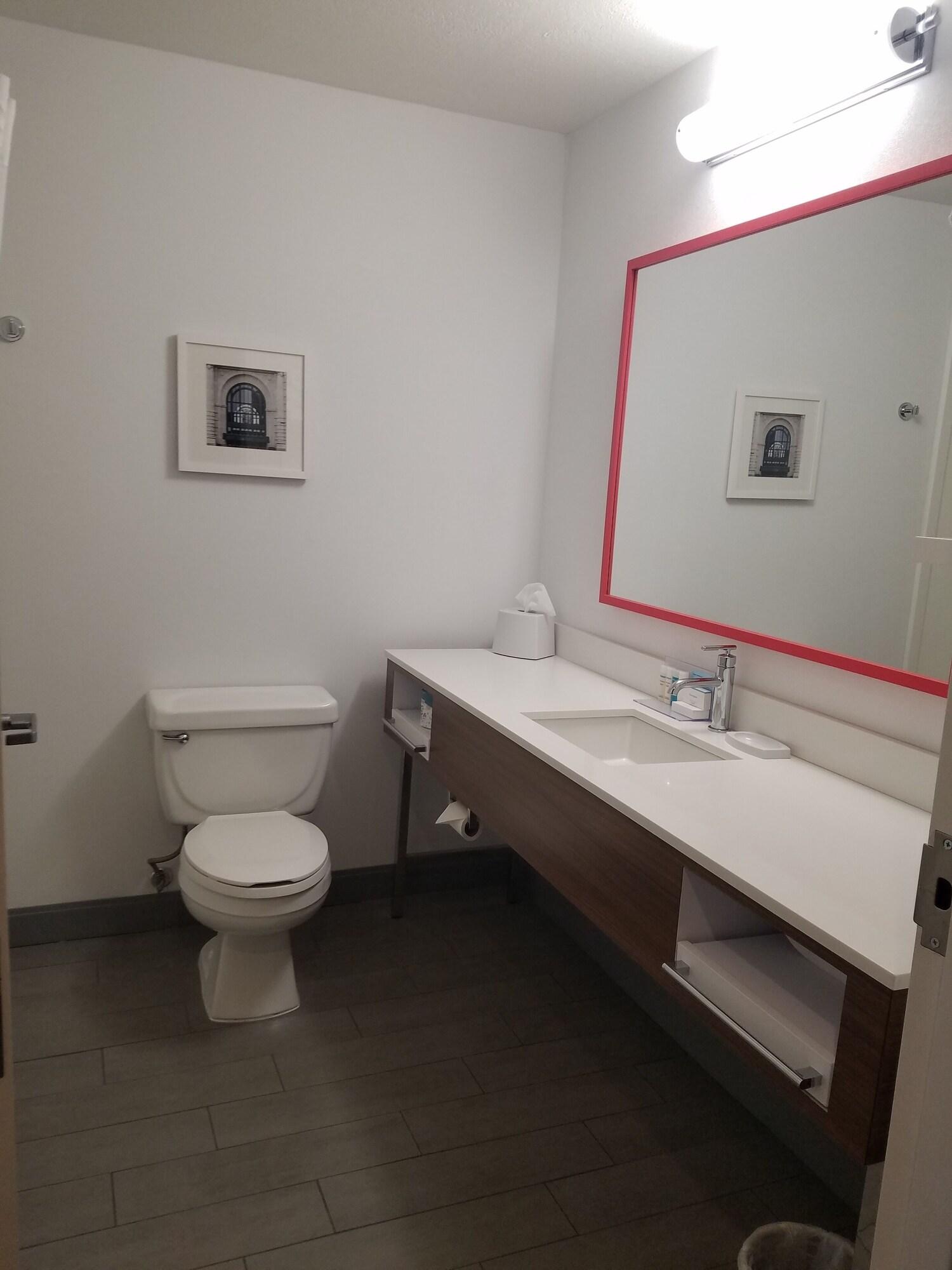 Hampton Inn Kansas City Blue Springs Exteriör bild